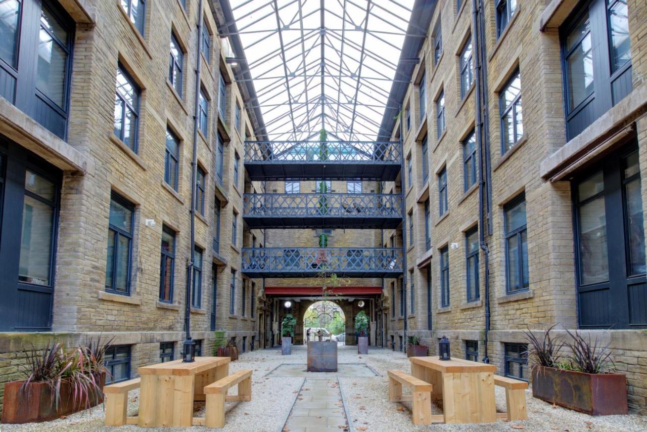 Stylish 'new York Loft' 2 Bed Apartment Bradford (West Yorkshire)